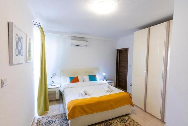 The Caves Apartments San Ġiljan Kültér fotó