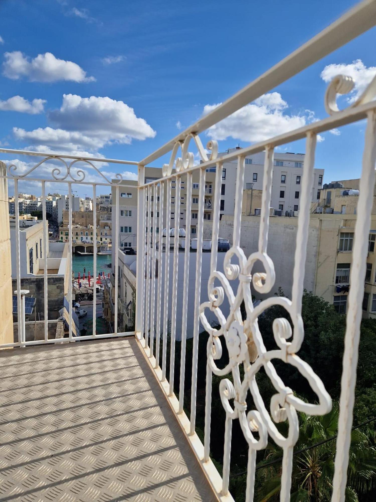 The Caves Apartments San Ġiljan Kültér fotó